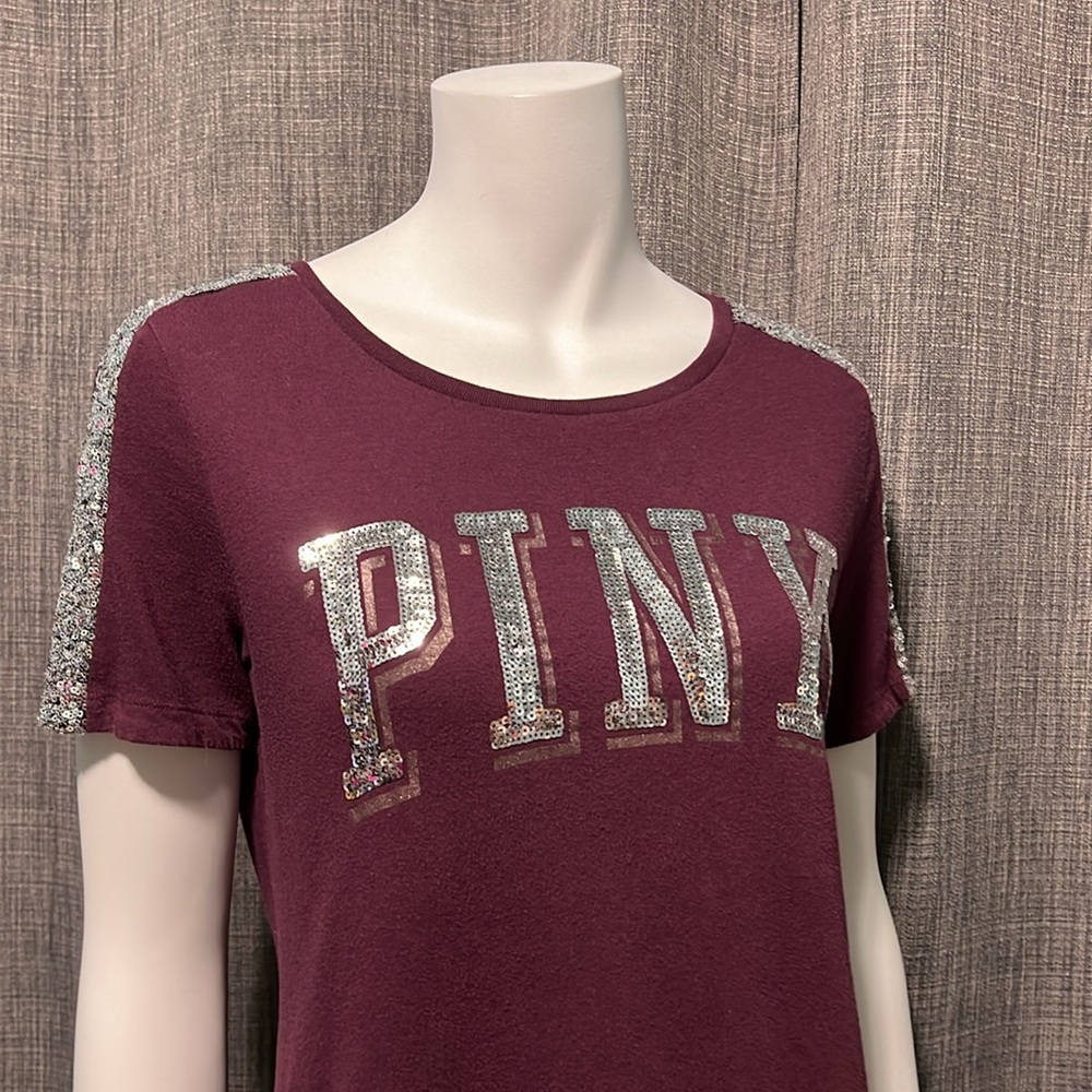 PINK Victorias Secret Sequin Bling Embellisged Logo Short Sleeve Tee Burgundy
